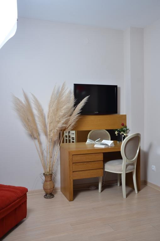 Apartments Villa Splendor Vrnjačka Banja Oda fotoğraf
